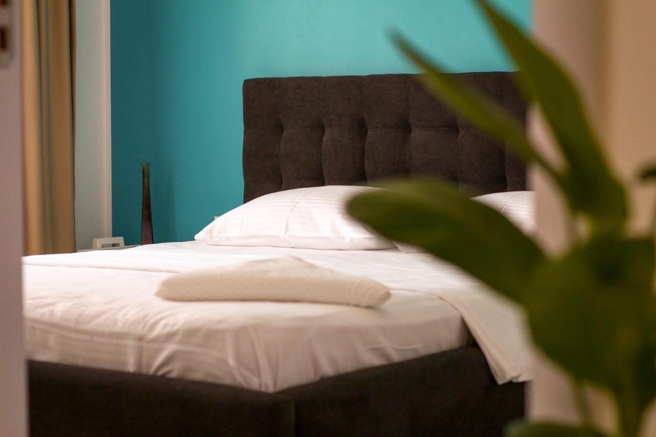 Fratelli Apartments Summerland Mamaia Ngoại thất bức ảnh