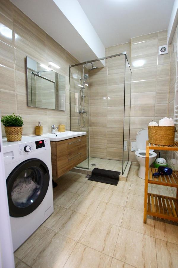 Fratelli Apartments Summerland Mamaia Ngoại thất bức ảnh